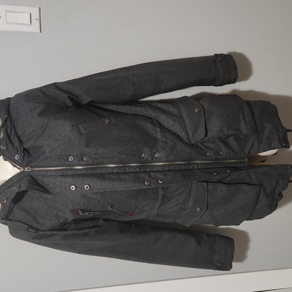 Point Zero True to This Jacket - Picture 5 of 8